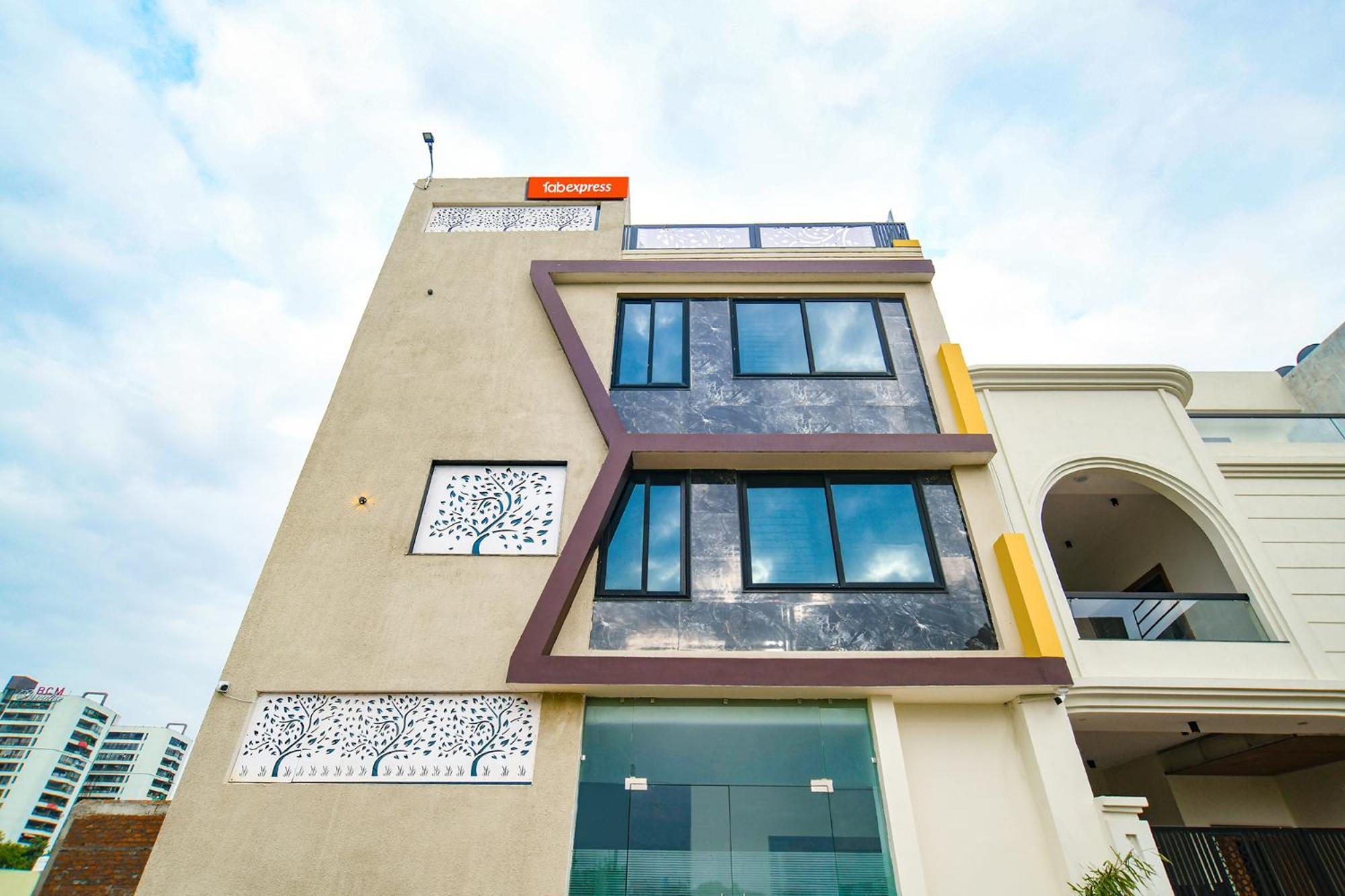 Fabhotel Dream Paradise Indore Esterno foto